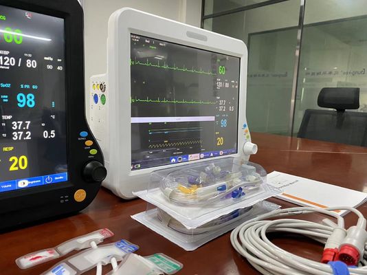 Máquina de señales vitales digitales veterinarias con ECG NIBP SPO2 2 Temp Standard