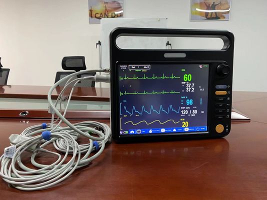 Monitoreo portátil del paciente para el monitoreo de signos vitales