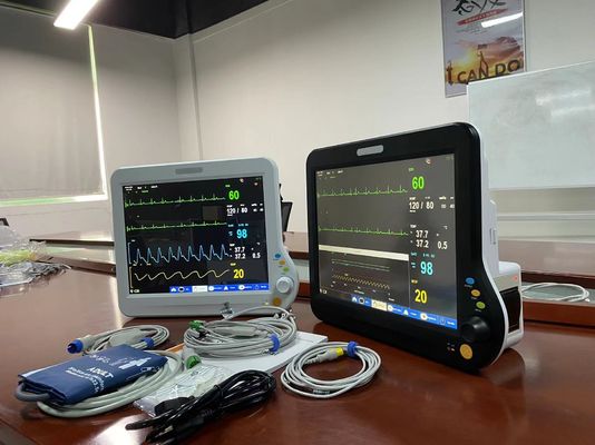 Máquina portátil de señales vitales de diagnóstico, NIBP Spo2 Monitor Multi Parámetro