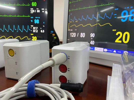 Ambulancia médica de signos vitales de monitoreo multilingüe con pantalla de 15 pulgadas OEM