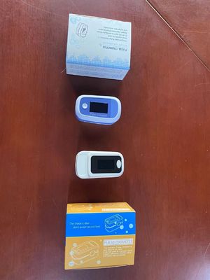 Oximómetro de pulso de dedo médico ajustable pequeño OLED Para niño adulto, monitor de oxígeno en la sangre