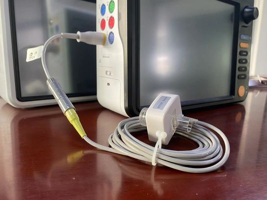 Material de plástico para recién nacidos pediátricos