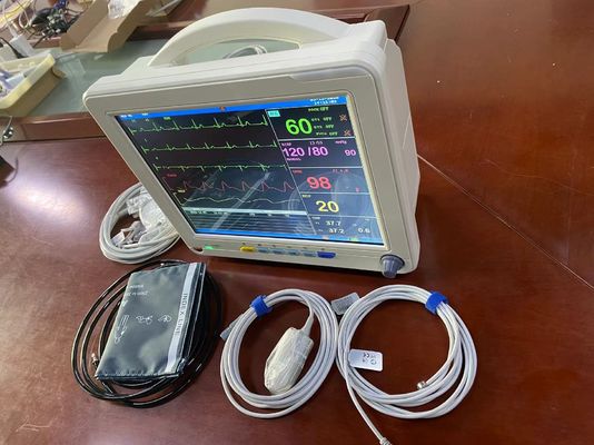 Del monitor portátil de los signos vitales del color blanco con ECG SPO2 NIBP y la medida de los temporeros