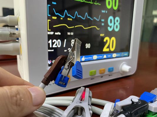 Monitor de parámetro multi veterinario de TFT LCD de 8,4 pulgadas con los temporeros de EtCO2 ECG SPO2 NIBP
